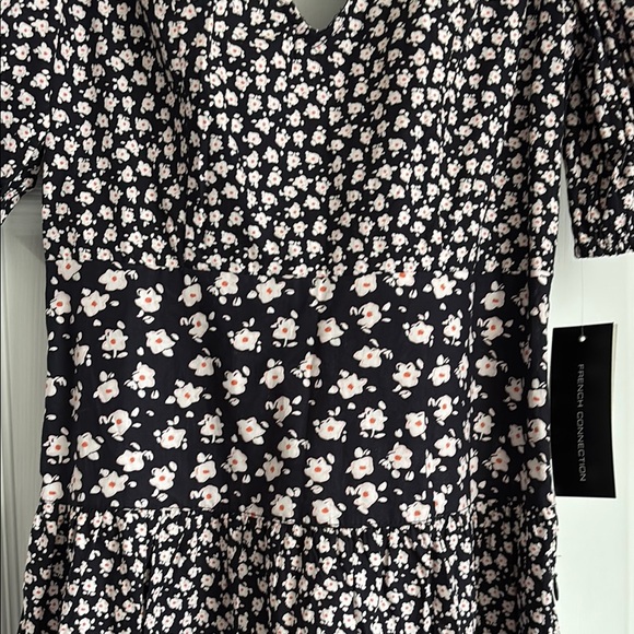 NWT Navy and White Puff Sleeve Mini Dress - Picture 5 of 7